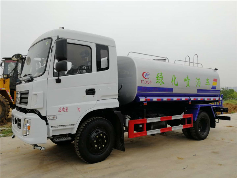 东风专底（D913)12方绿化洒水车