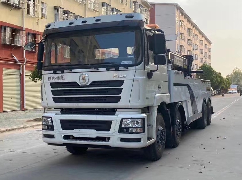 陕汽前四后八拖吊分离清障车